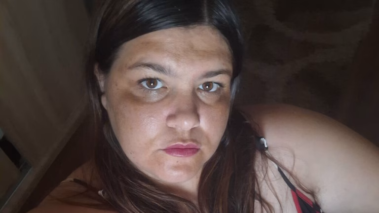 Iony Ellaa